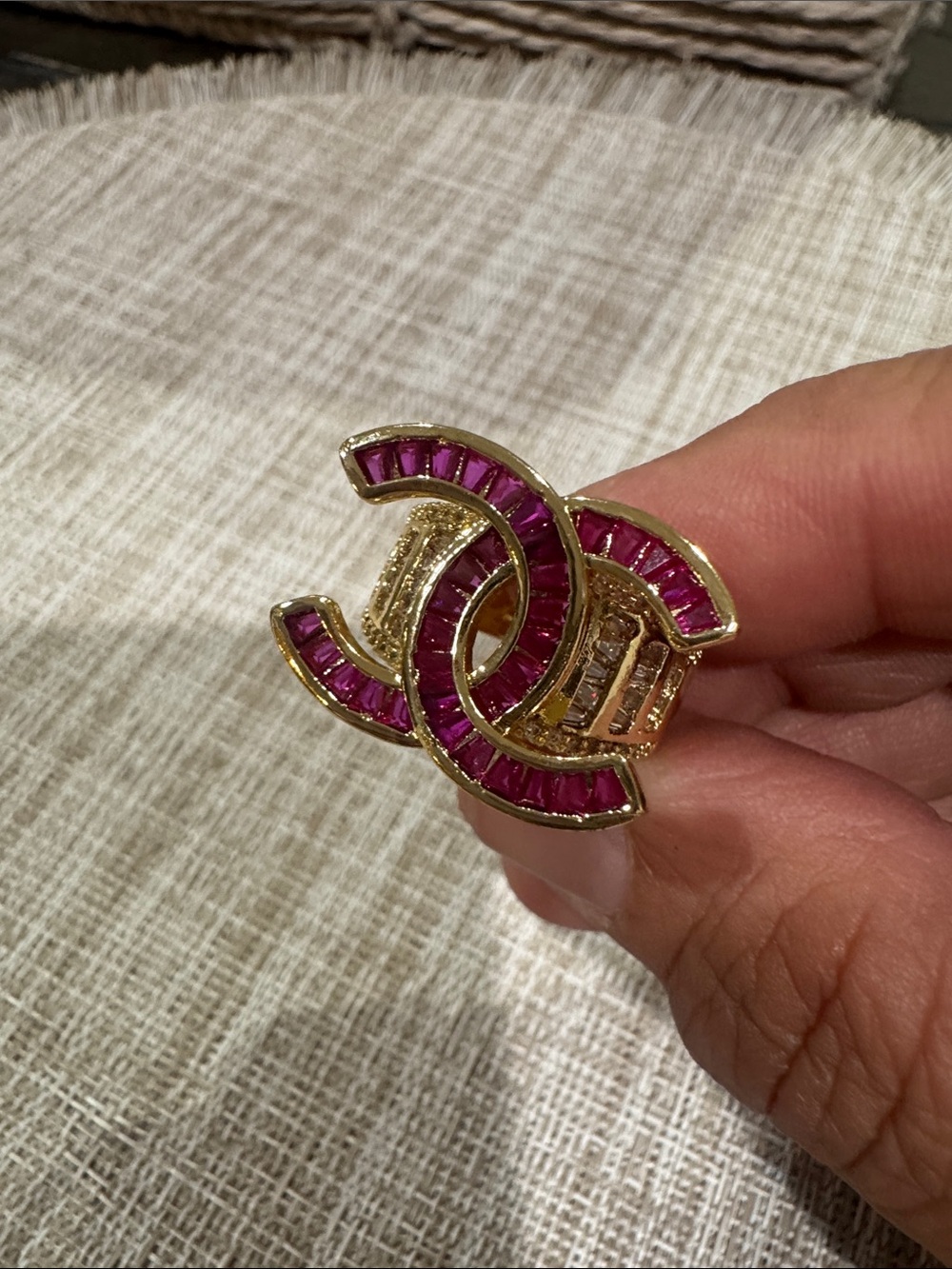 Luxury Gold-Tone Pink Stone Interlocking Logo Ring size 7